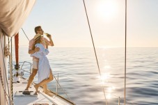 Paseo Romantico en Velero Privado Barcelona (2h) - 2 personas