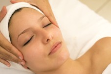 Facial, Massage and Mini Manicure in Dublin