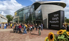 biglietto fast-track del Museo di Van Gogh e 24 ore di autobus hop-on hop-off